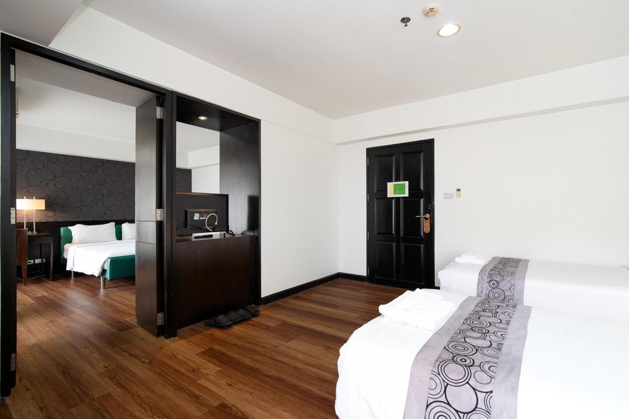 Hotel Lily