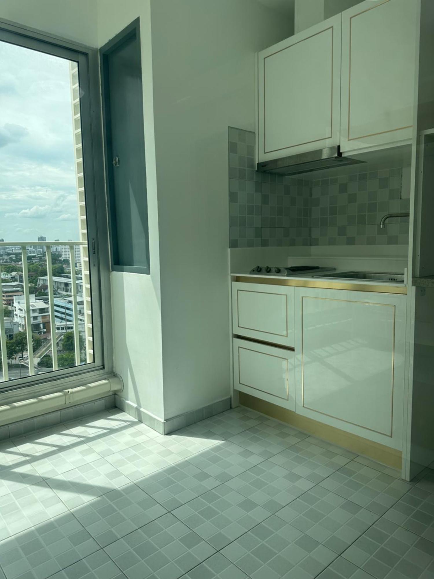 Pangsapuri Centric 2bedrooms And 2 Bathrooms *