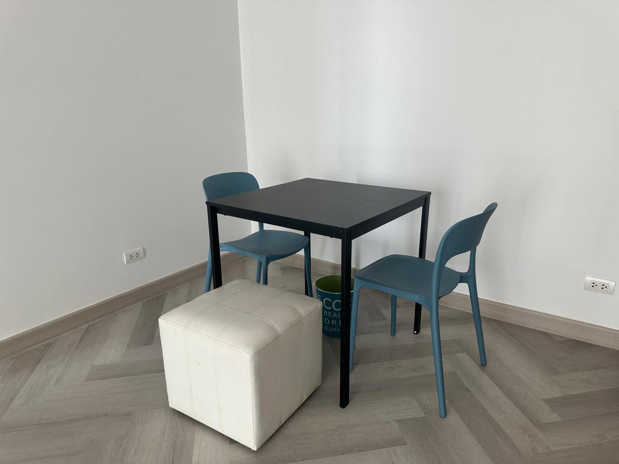 Pangsapuri Centric 2bedrooms And 2 Bathrooms