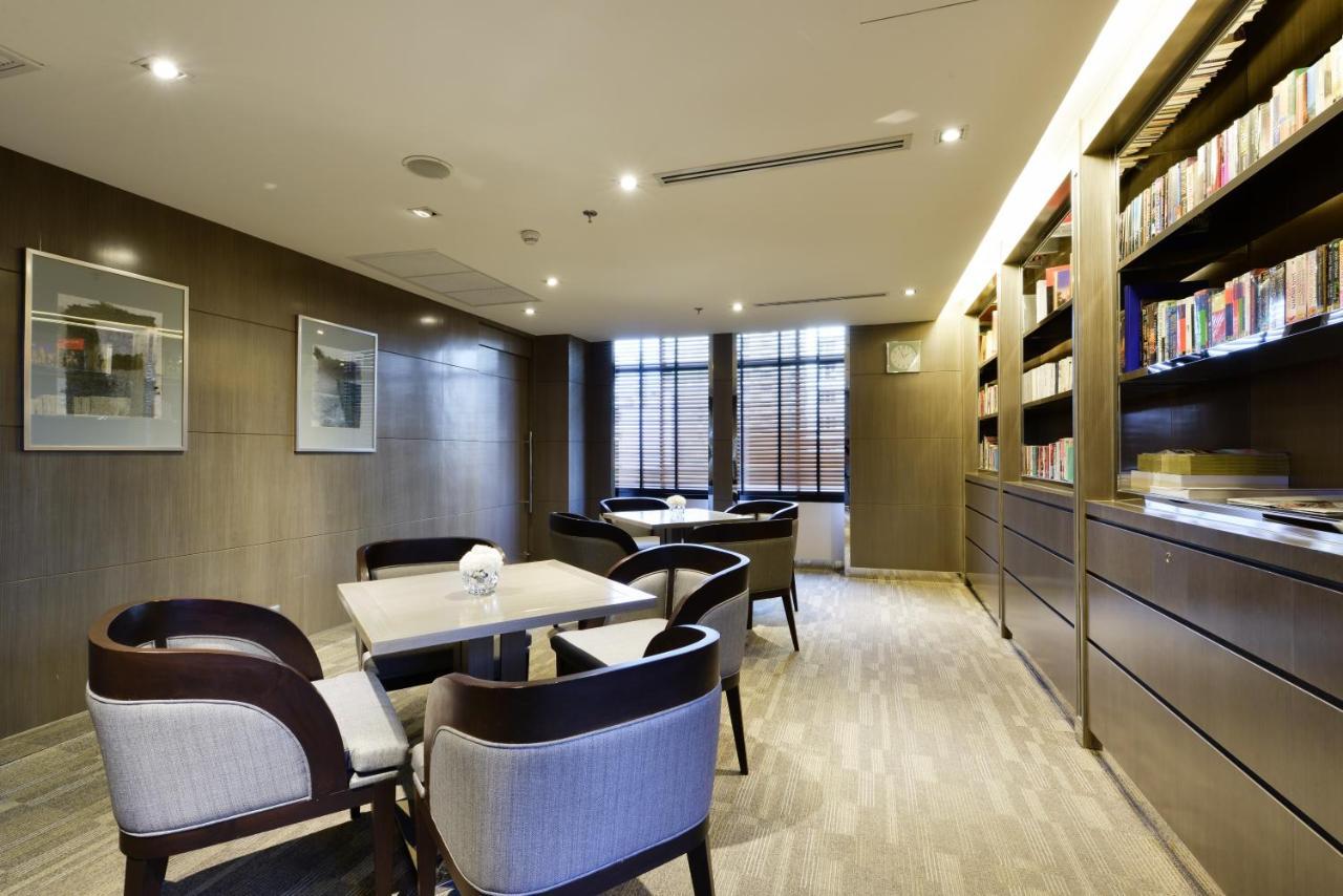 Centre Point Chidlom Hotel