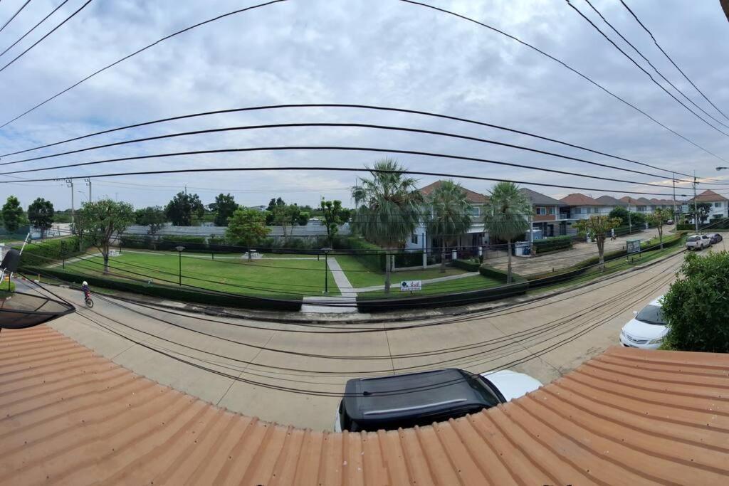Holiday home 3 Bedroom 3 Baths House Perfect Park Rom Klao Bangkok