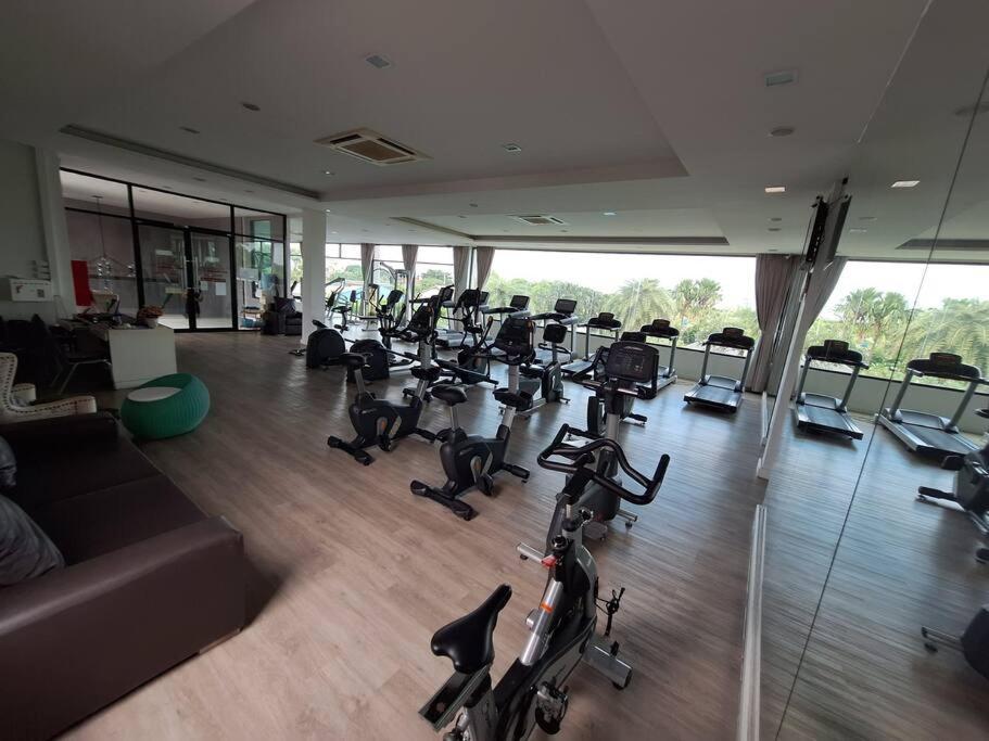 3 Bedroom 3 Baths House Perfect Park Rom Klao Holiday home Bangkok