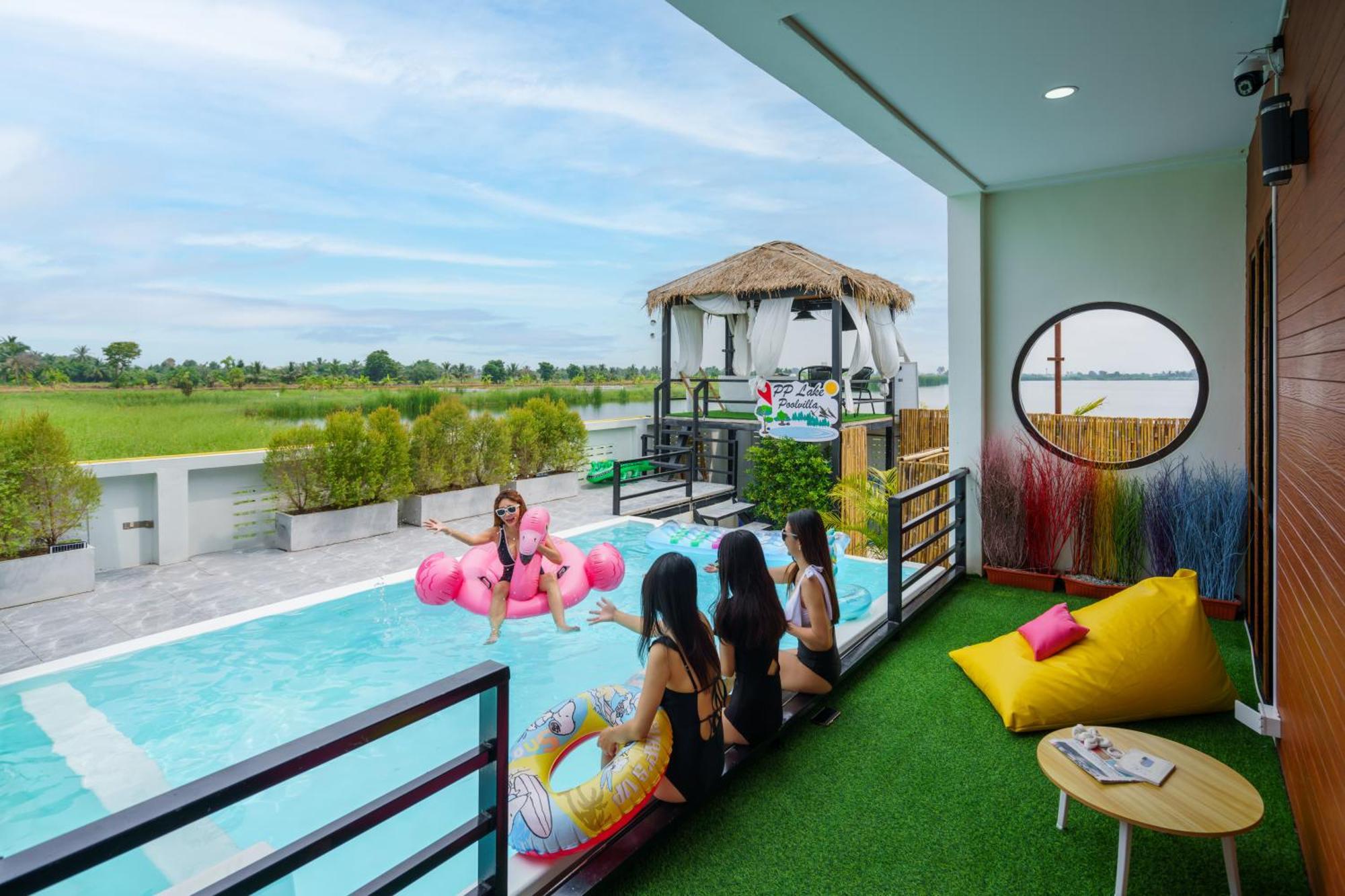 Pplakepool * Bangkok