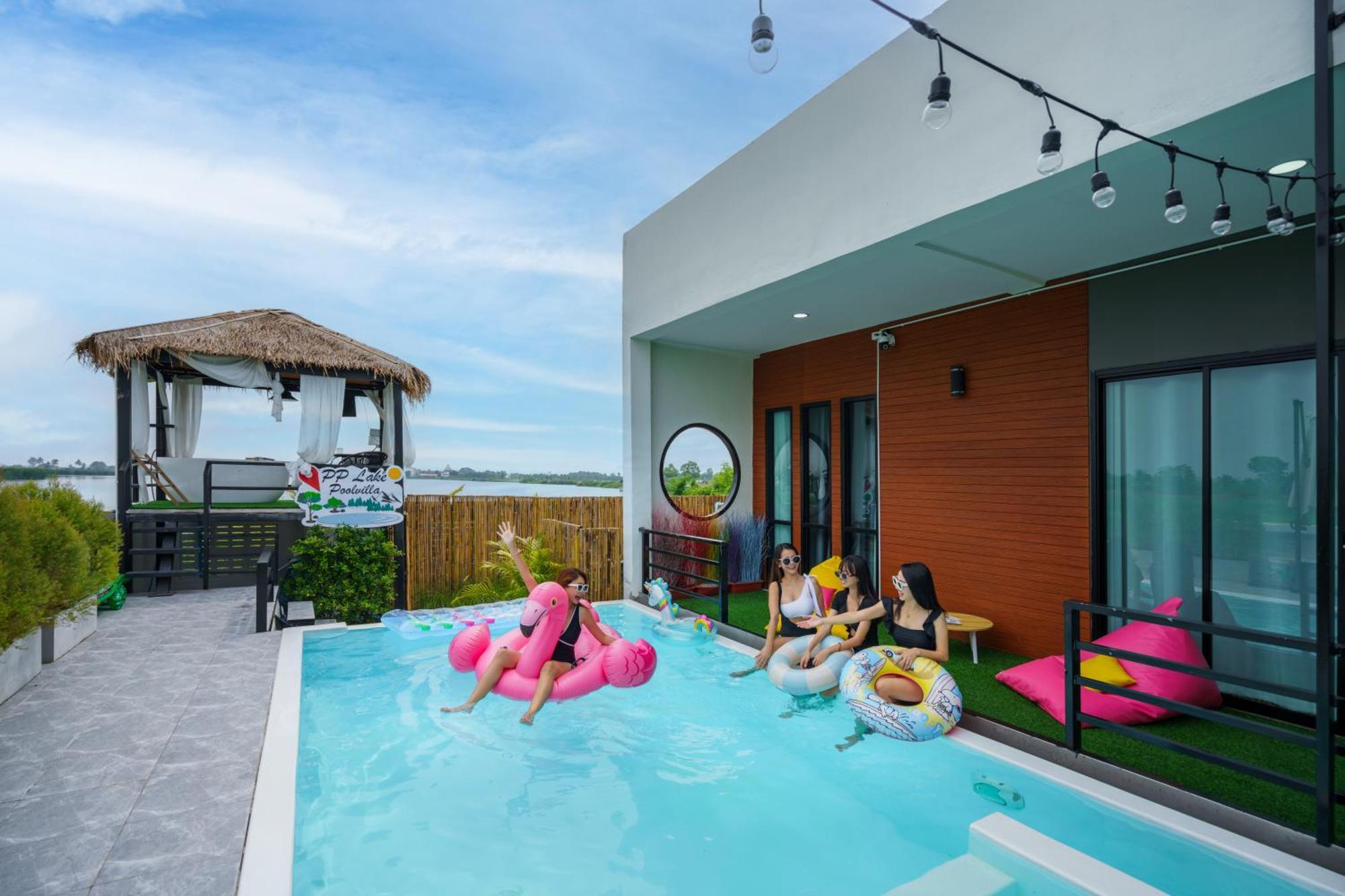 Pplakepool Villa Bangkok