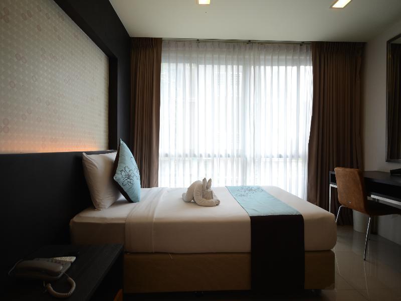 The Solac At Srinakarin Hotel 5*