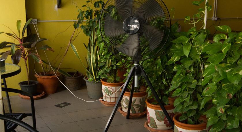 Hostel The Aris Bangkok