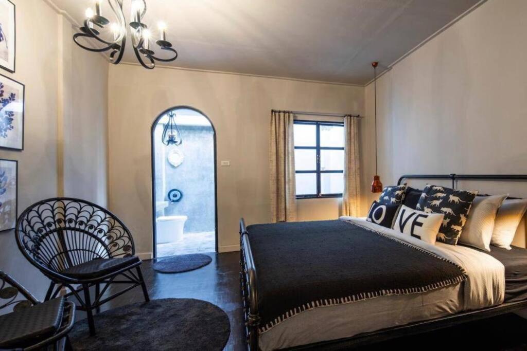 Vila Beautiful 3 Bedroom Baroque House Near Asoke Bts