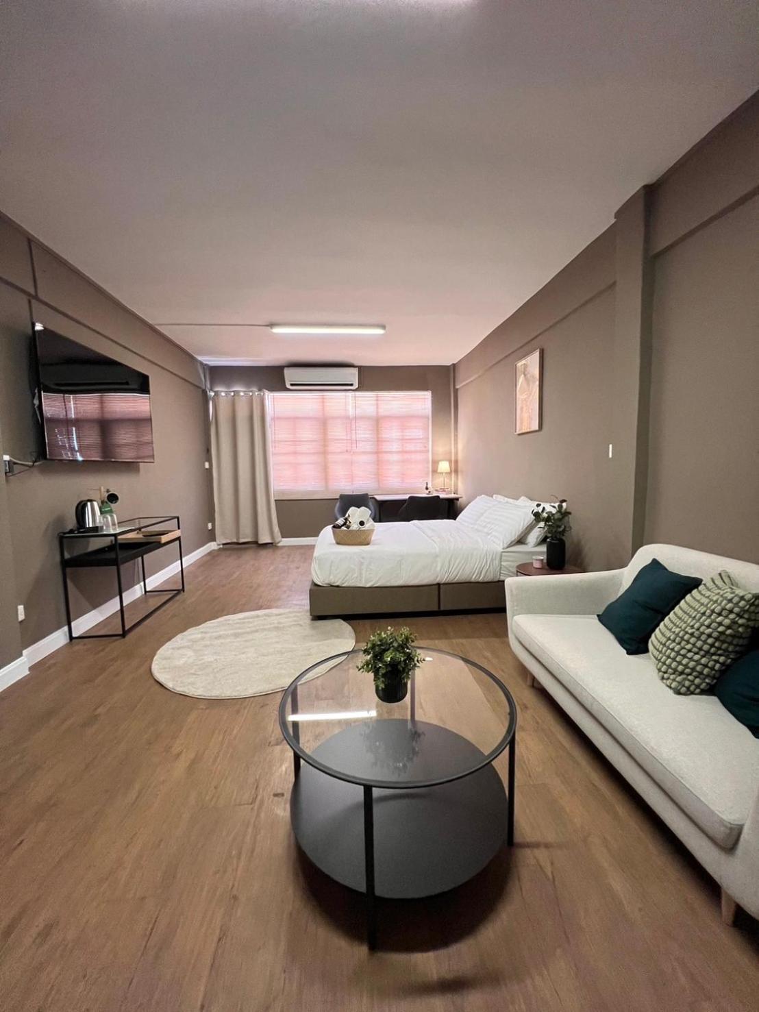Hi Life Sukhumvit 65 Guest house