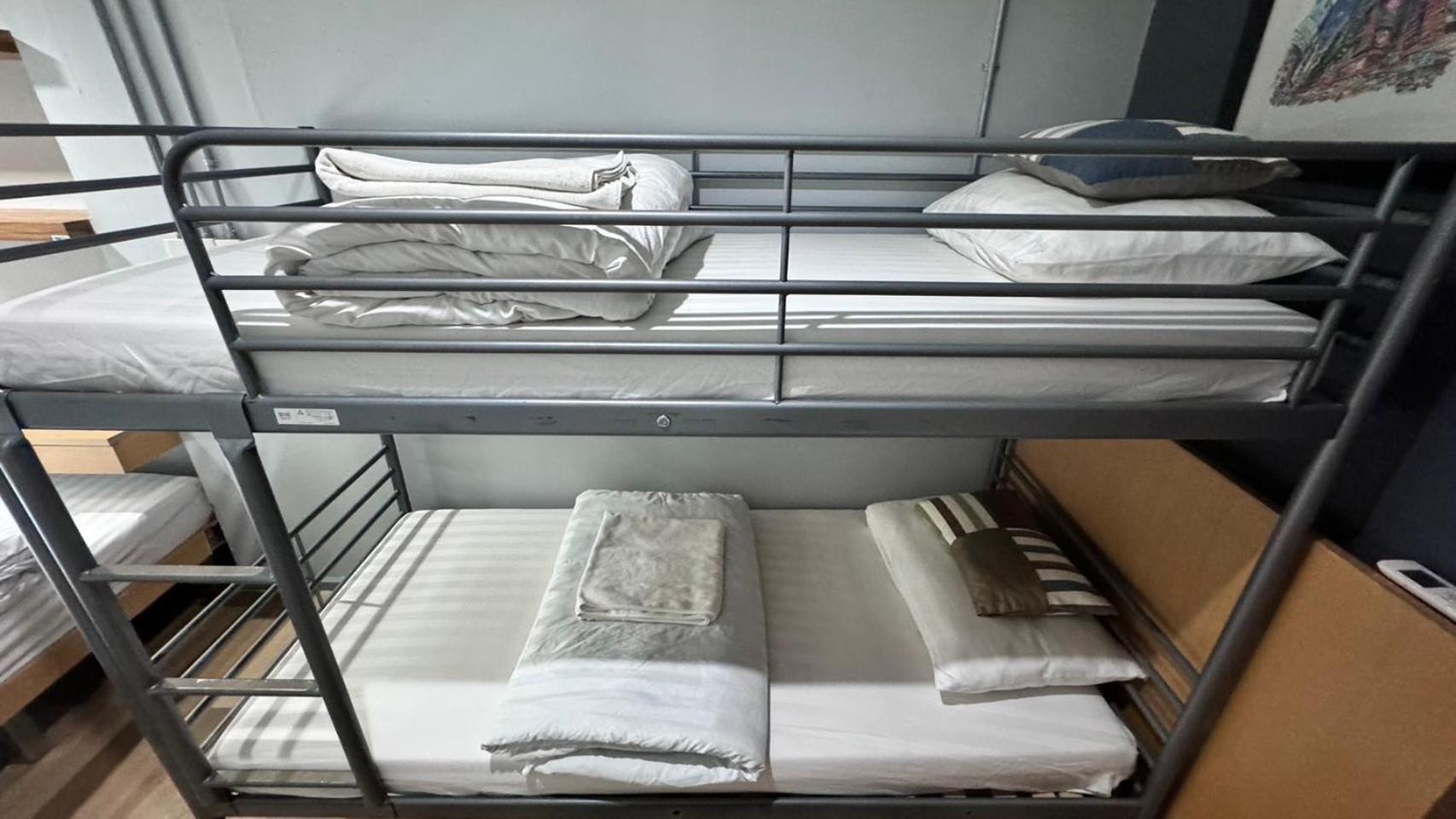 Silom Box Hostel *