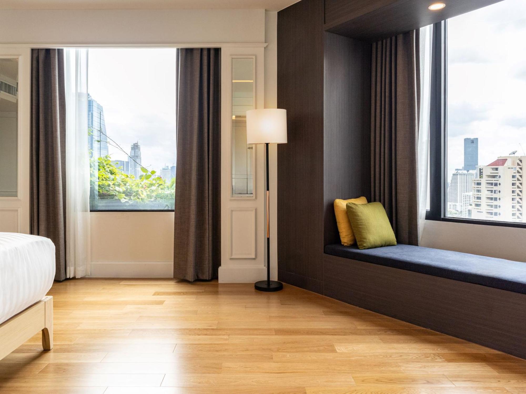 Rembrandt Hotel 4*