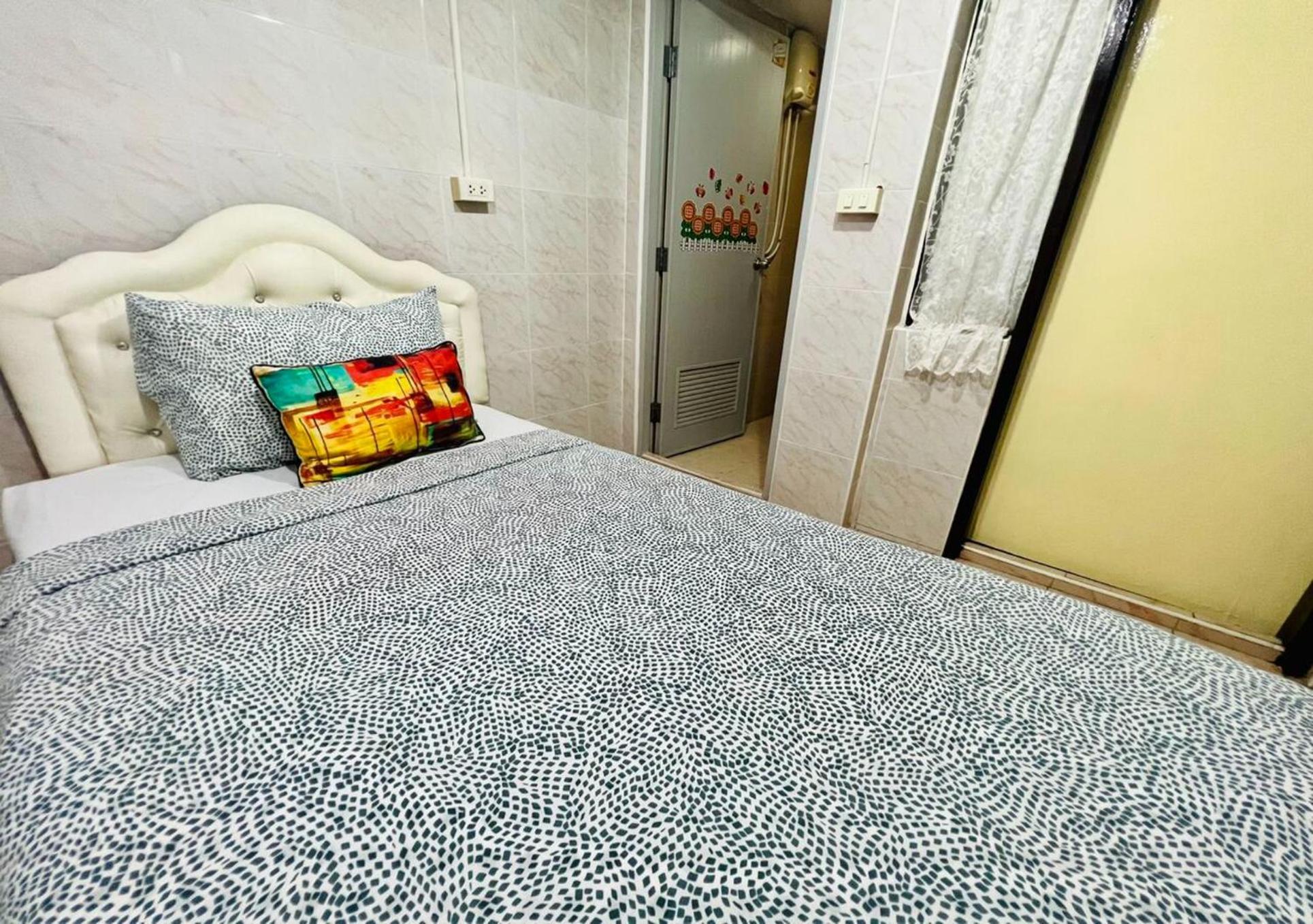 Guest house Ree House@soi Cowboy-asoke Bts-mrt