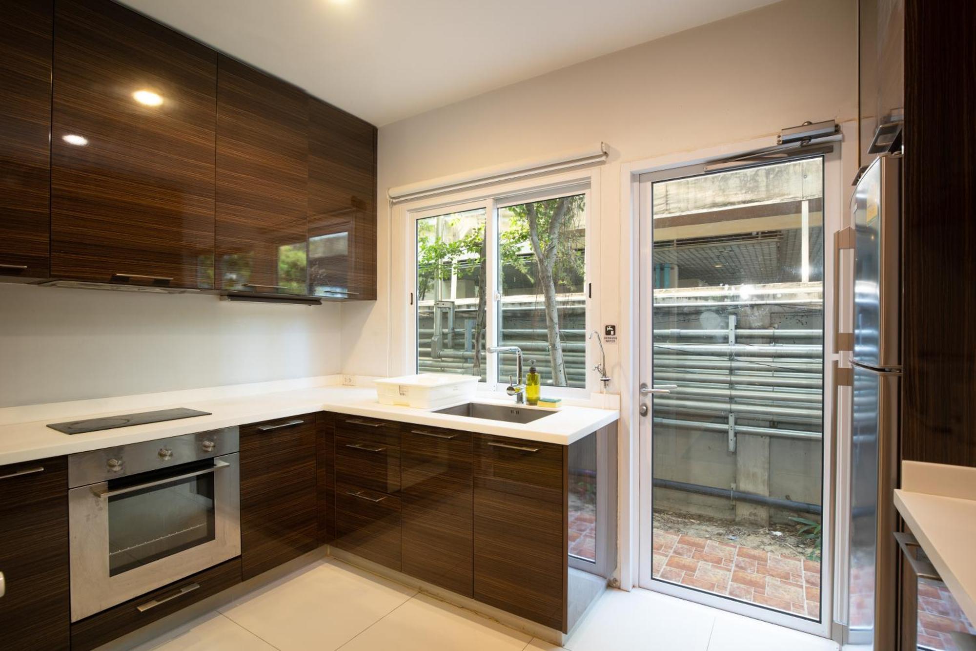 Inhome Luxury By Kitty *