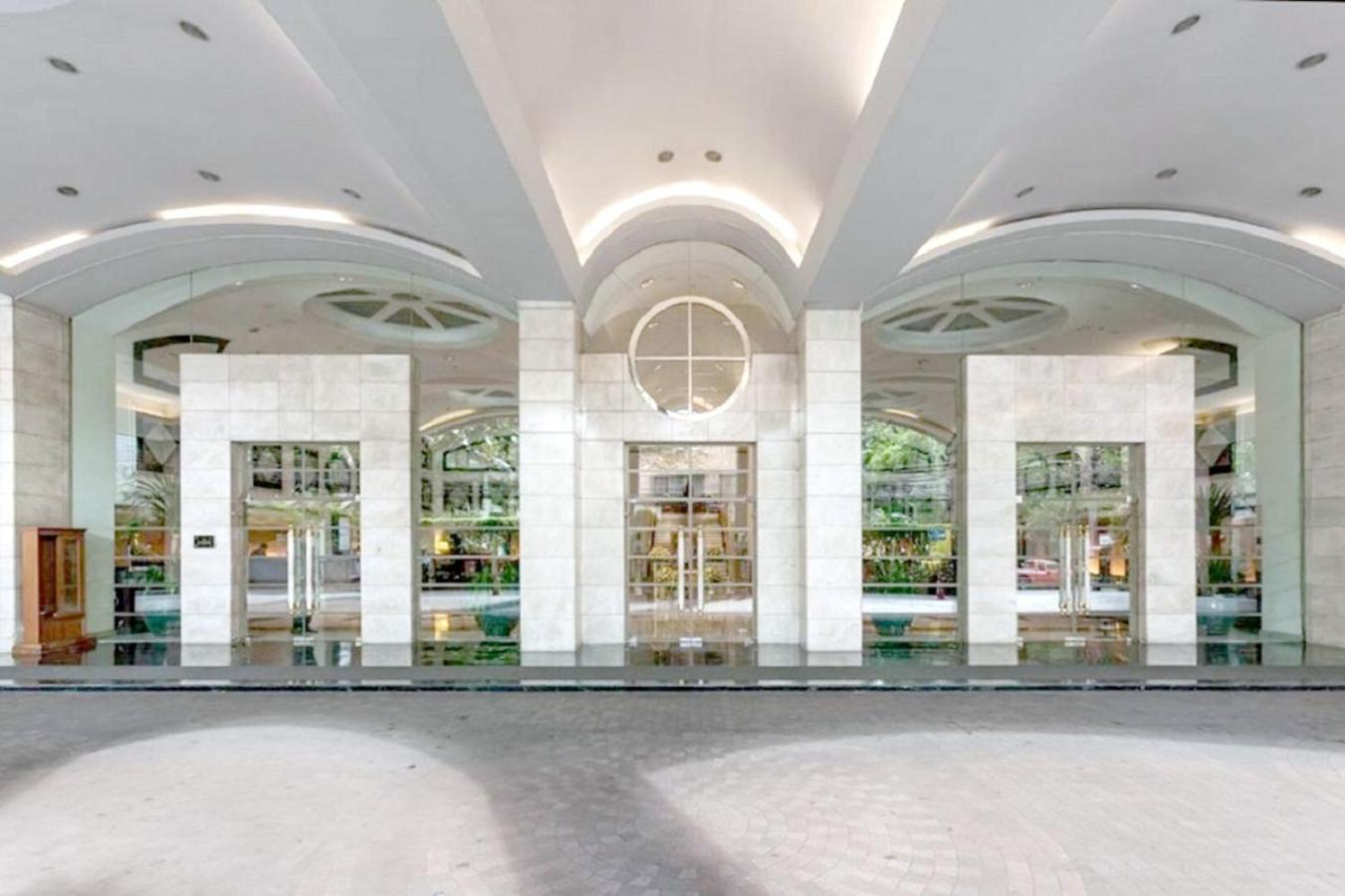 Rembrandt Hotel