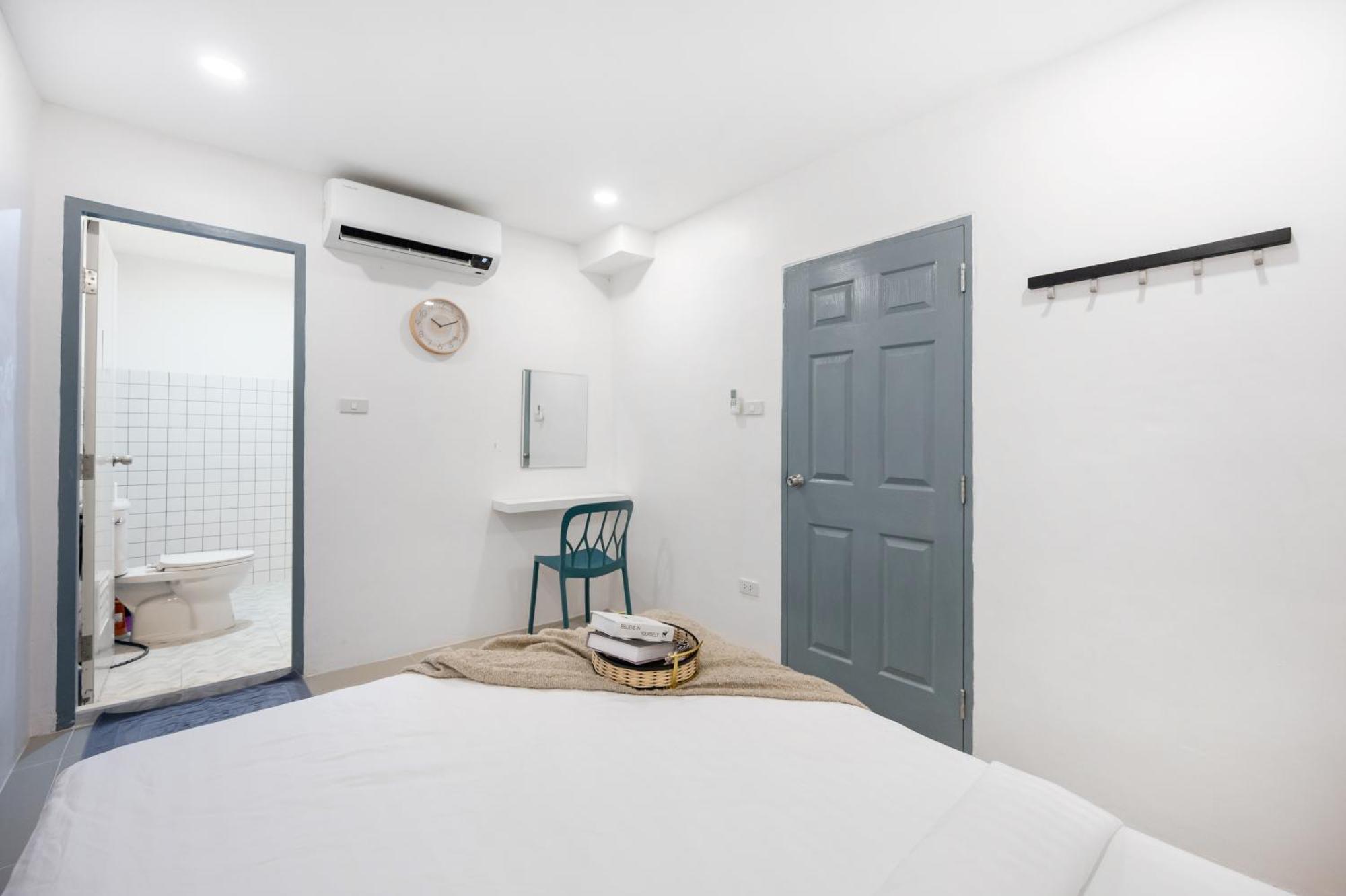 Villa Entire Cozy House/near Bts Skytrain/12pp Bangkok