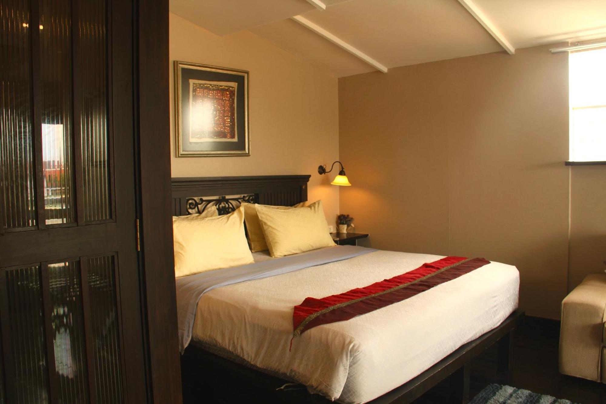 Arun Hotel