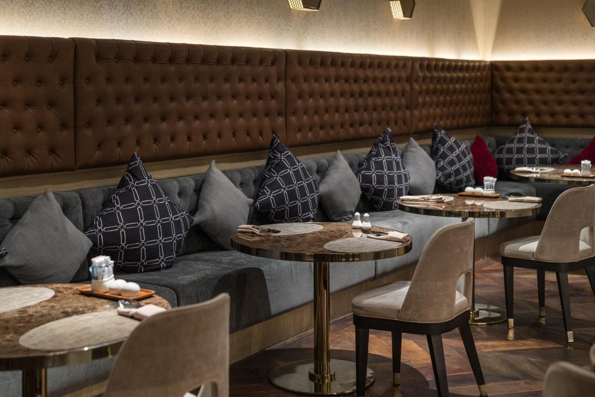 Muu Bangkok, Small Luxury Of The World 5* Bangkok