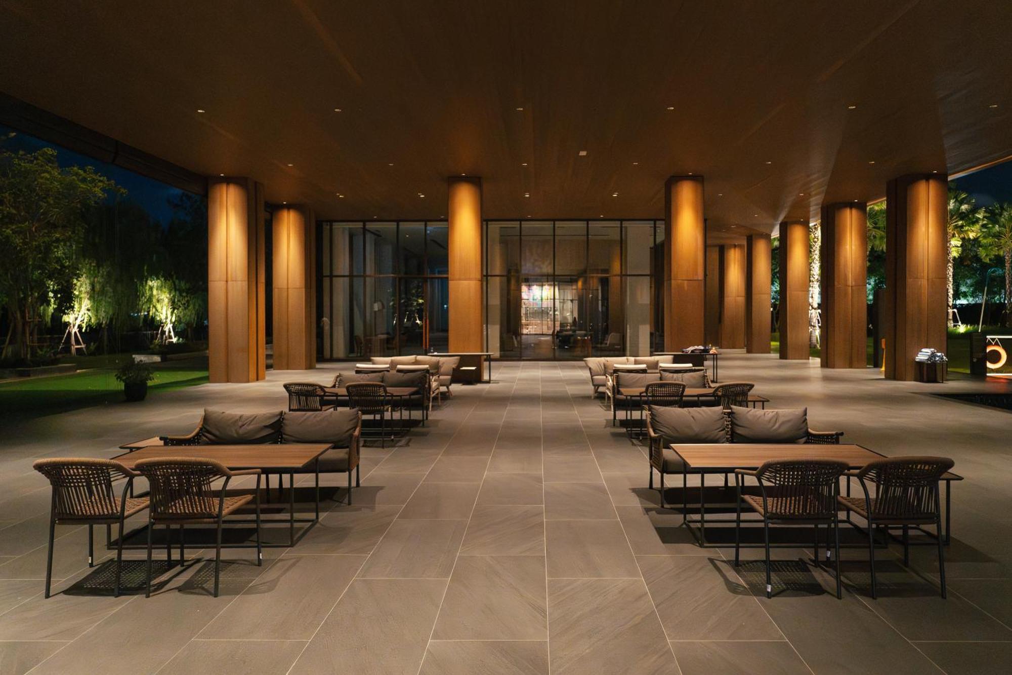 Courtyard By Marriott Suvarnabhumi Airport 4*
