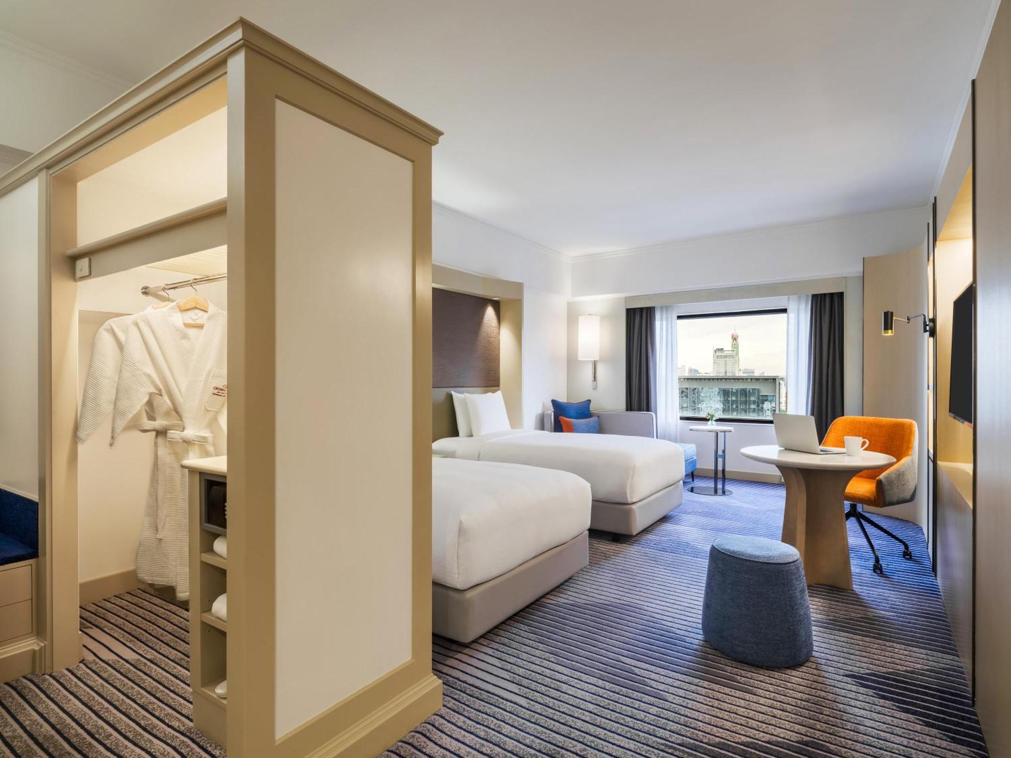 Crowne Plaza Lumpini Park By Ihg Hotel Bangkok