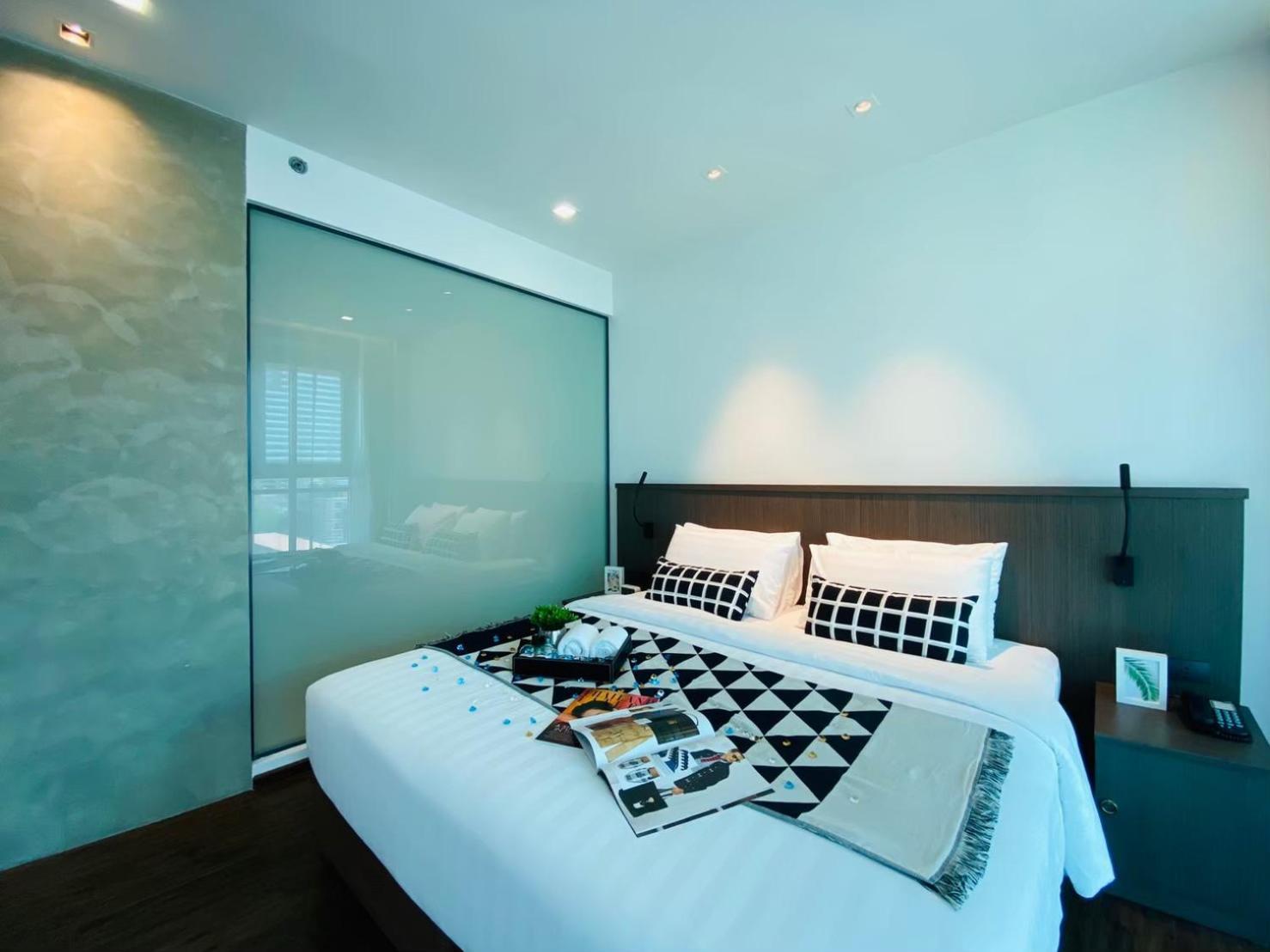 Hotel Civic Horizon & Bangkok