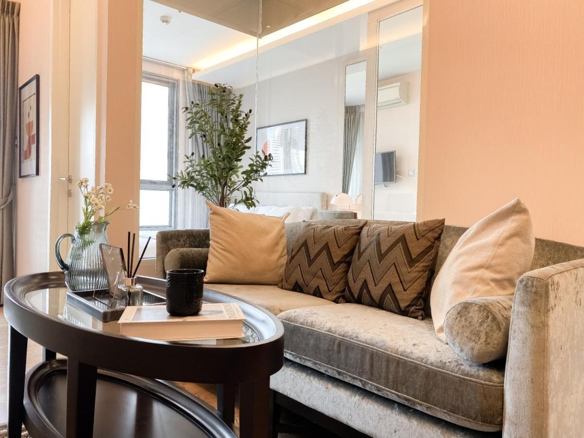 Apartment Upscale Living 1br - Ultra Fast Wifi - Phrom Phong Bangkok