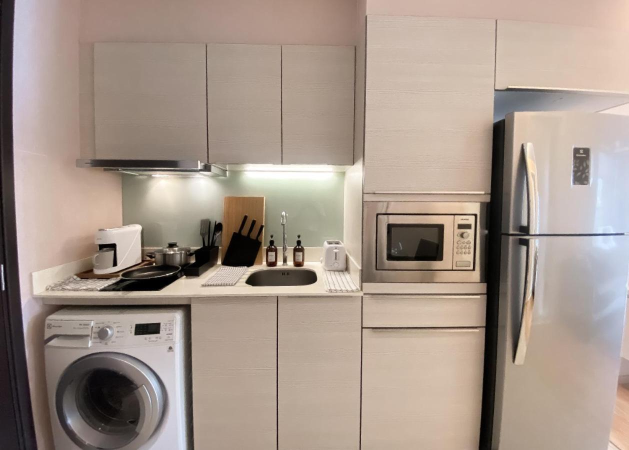 Upscale Living 1br - Ultra Fast Wifi - Phrom Phong Bangkok