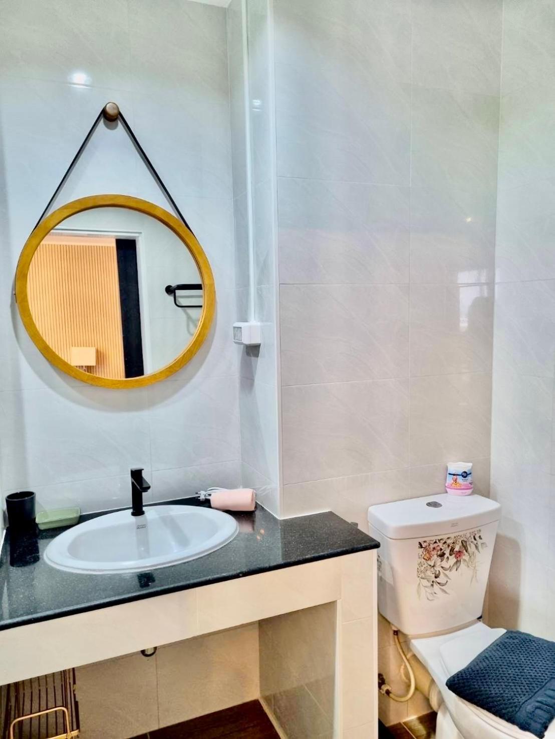 Apartment Chez Anne ,apartment 15 Mins From Suvarnabhumi International Airport, Near Airpor Rail Link Huamak ,ban Thap Chang