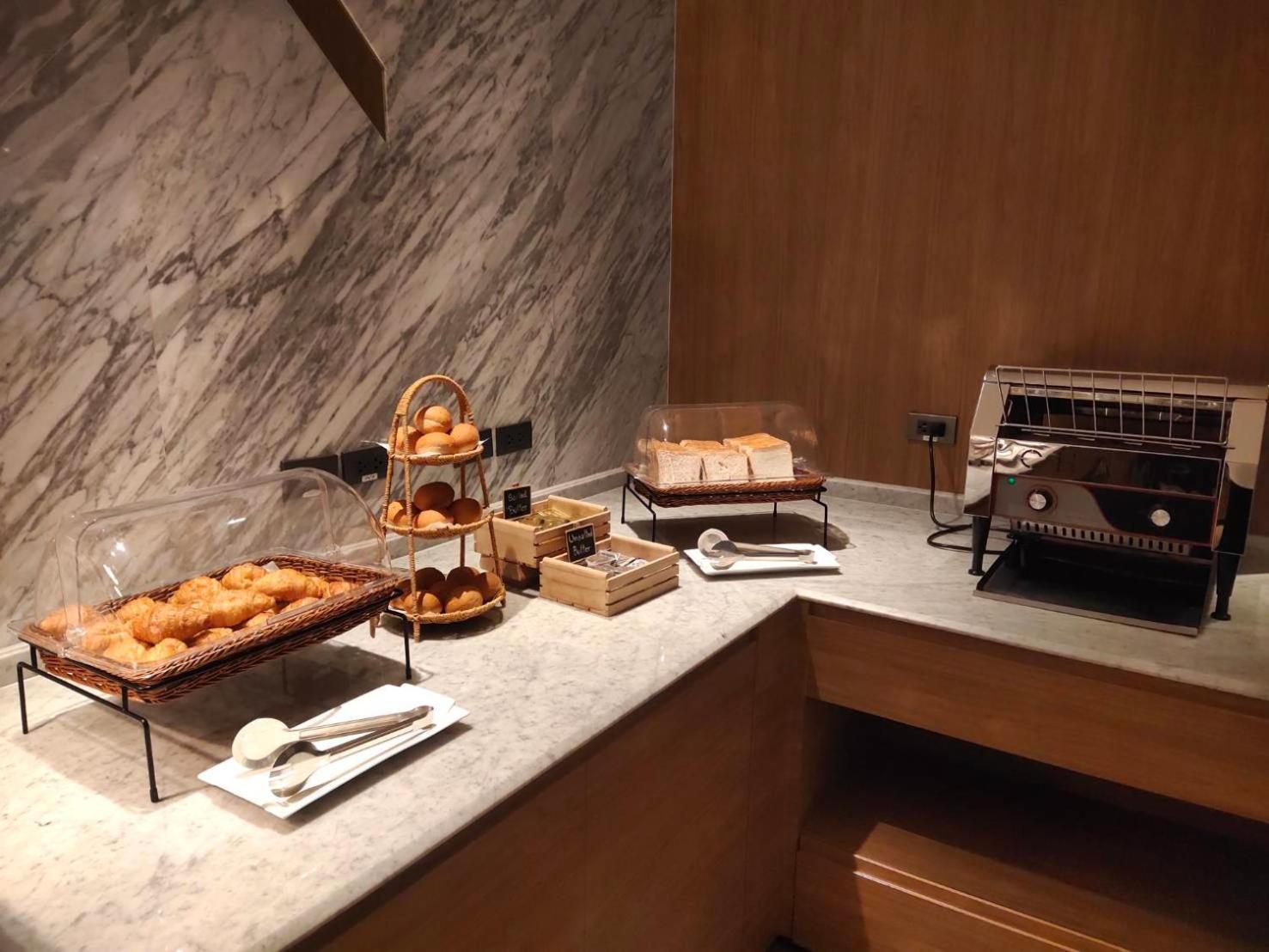 Ayathorn Hotel 4*