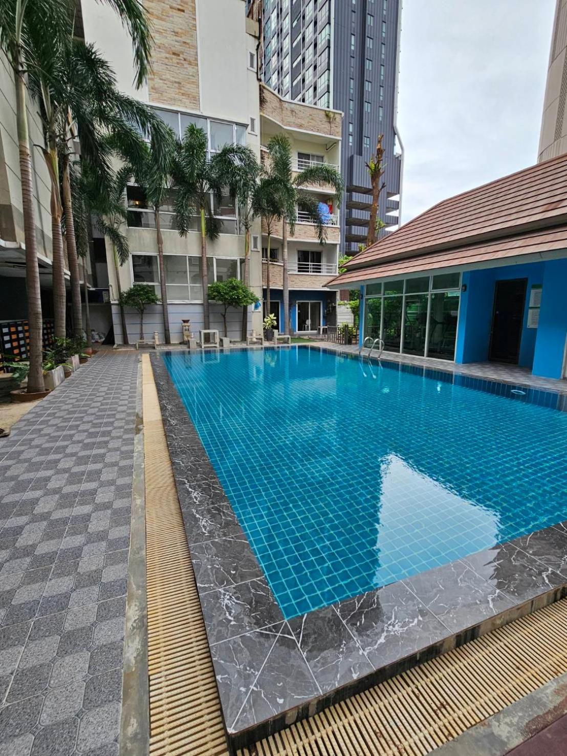 Diya Hotel