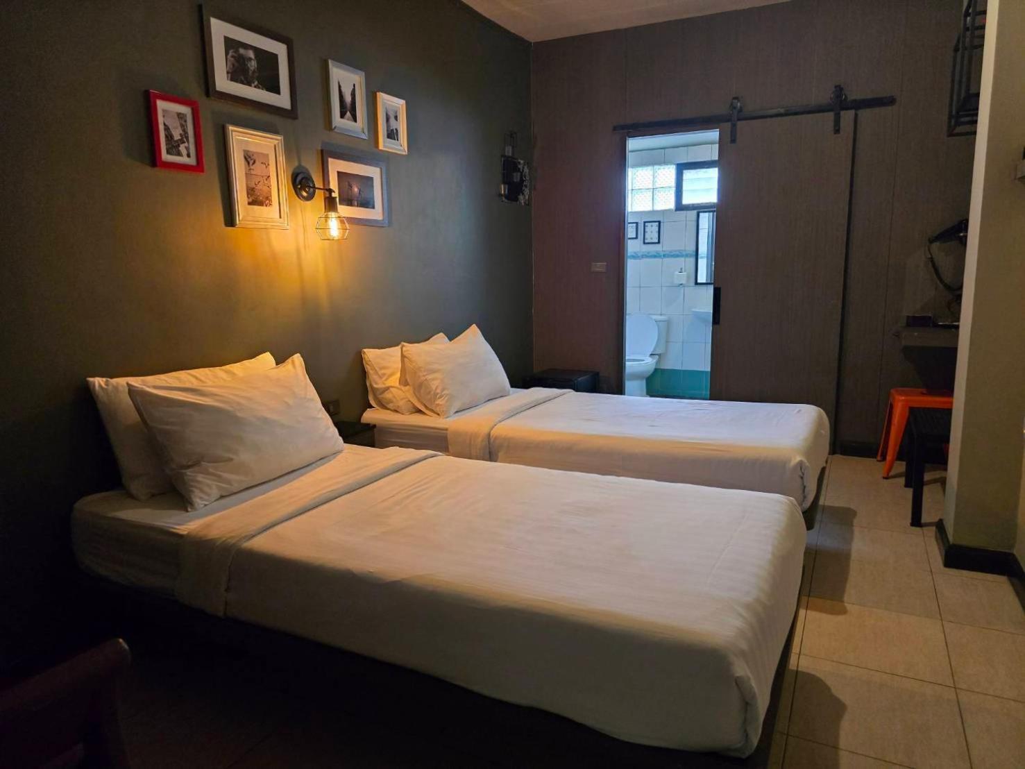 Bbhouse Rambuttri 2 Hotel *