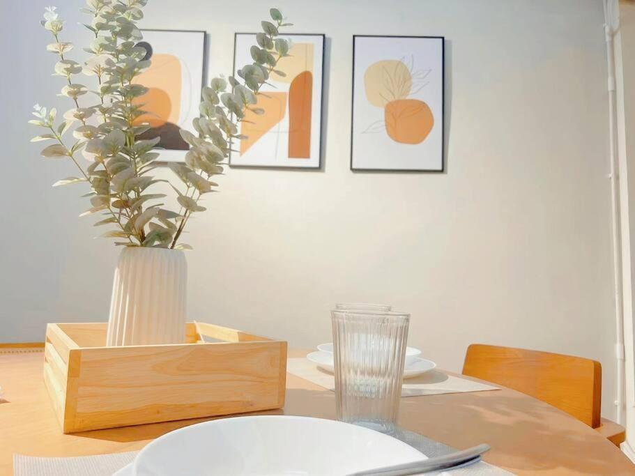 Villa House 2rooms 3beds,mrt Rama9 Bangkok
