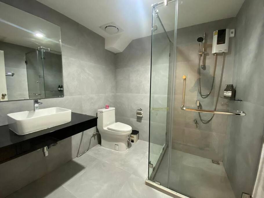 Villa House 2rooms 3beds,mrt Rama9