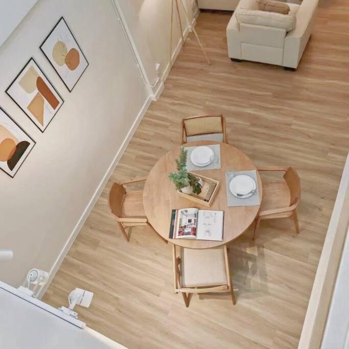Villa House 2rooms 3beds,mrt Rama9 Bangkok