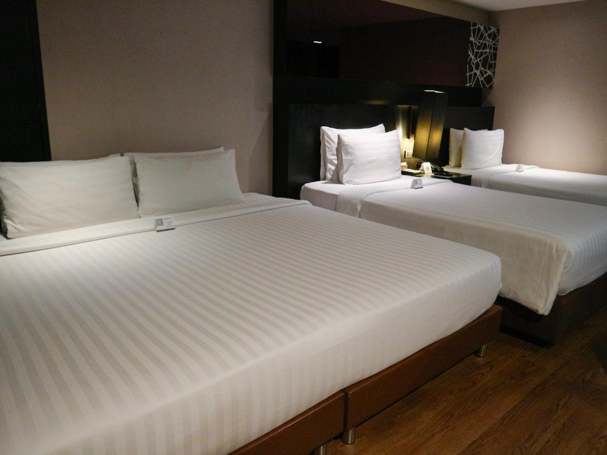Golden Tulip Mandison Hotel 4*