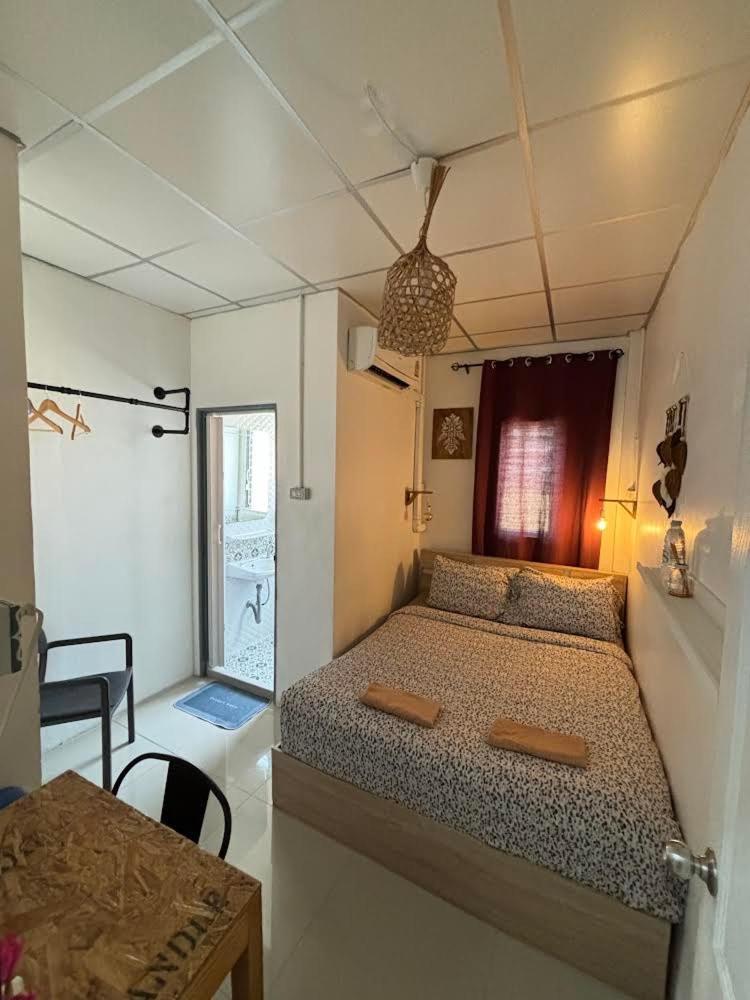 La Hotel Bangkok