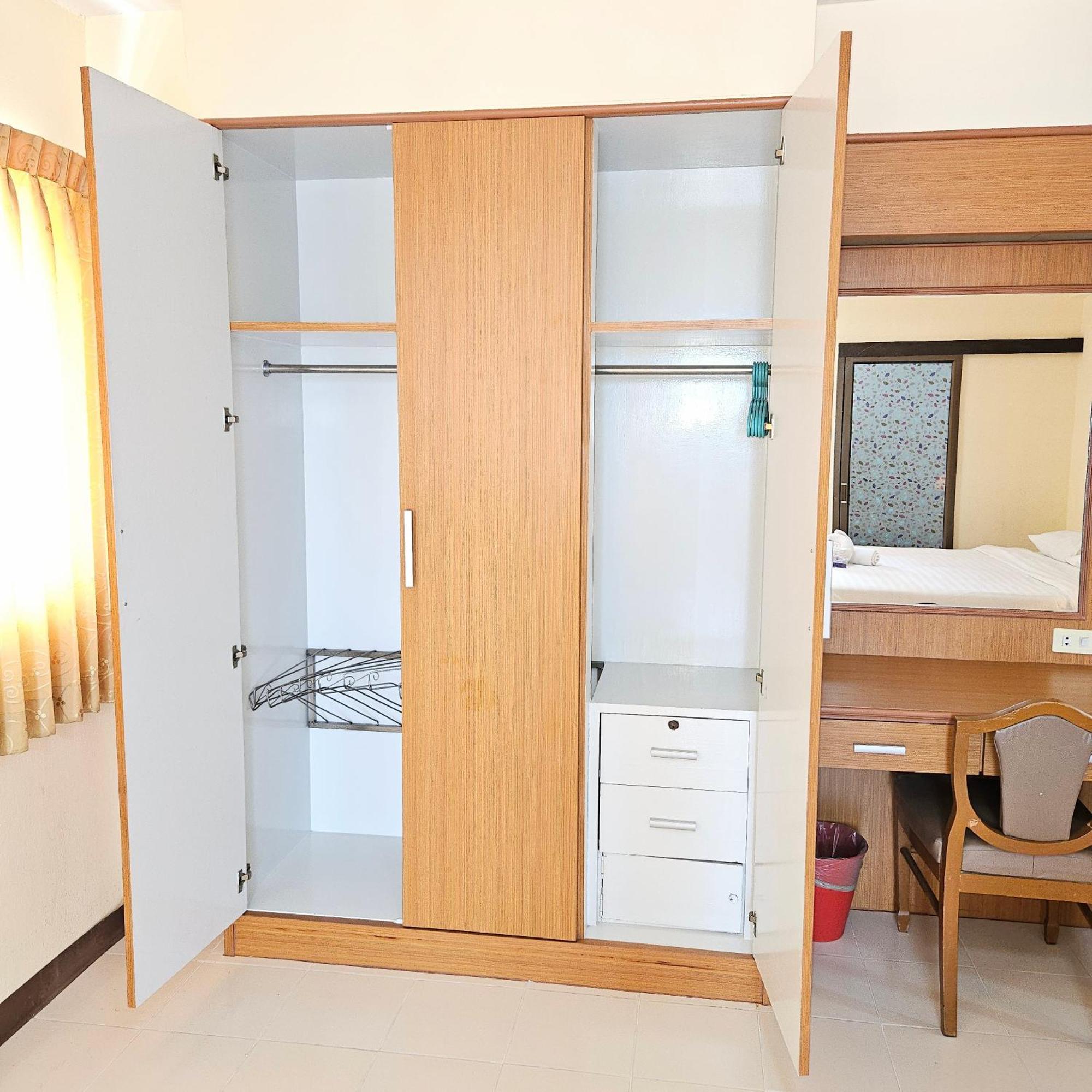 Sri Close Apartment
