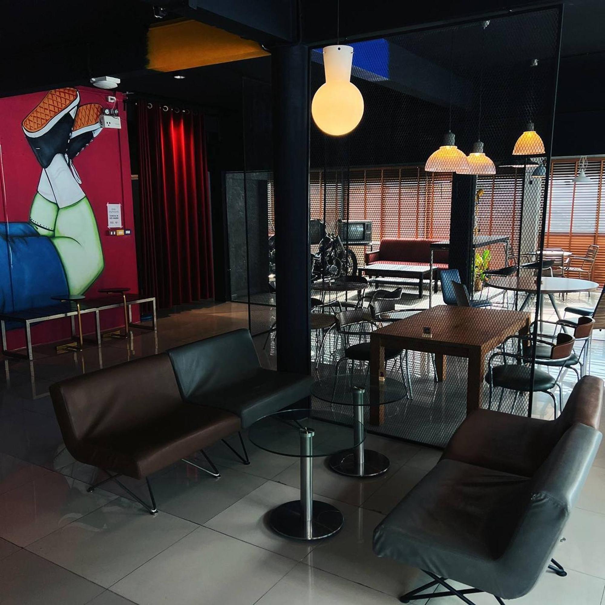 Hostel The Art Bangkok