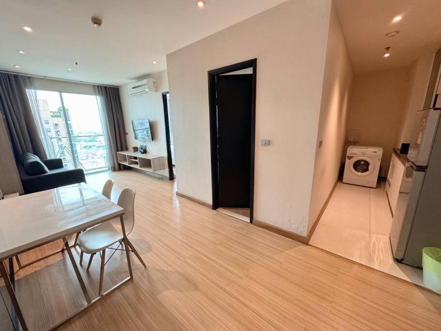 S69-新房特惠 巿中心 1bed Bts Phra Khanong Swim Gym Bangkok