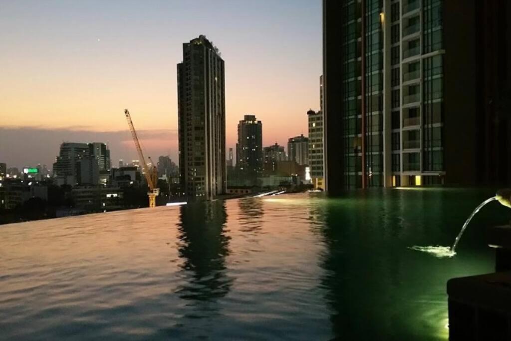 S69-新房特惠 巿中心 1bed Bts Phra Khanong Swim Gym Apartment *