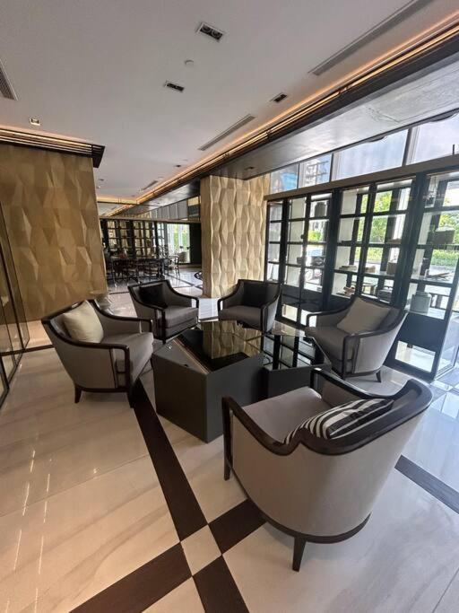 1br At Thonglor Bts Infinitypool Overlooking Apartment Bangkok