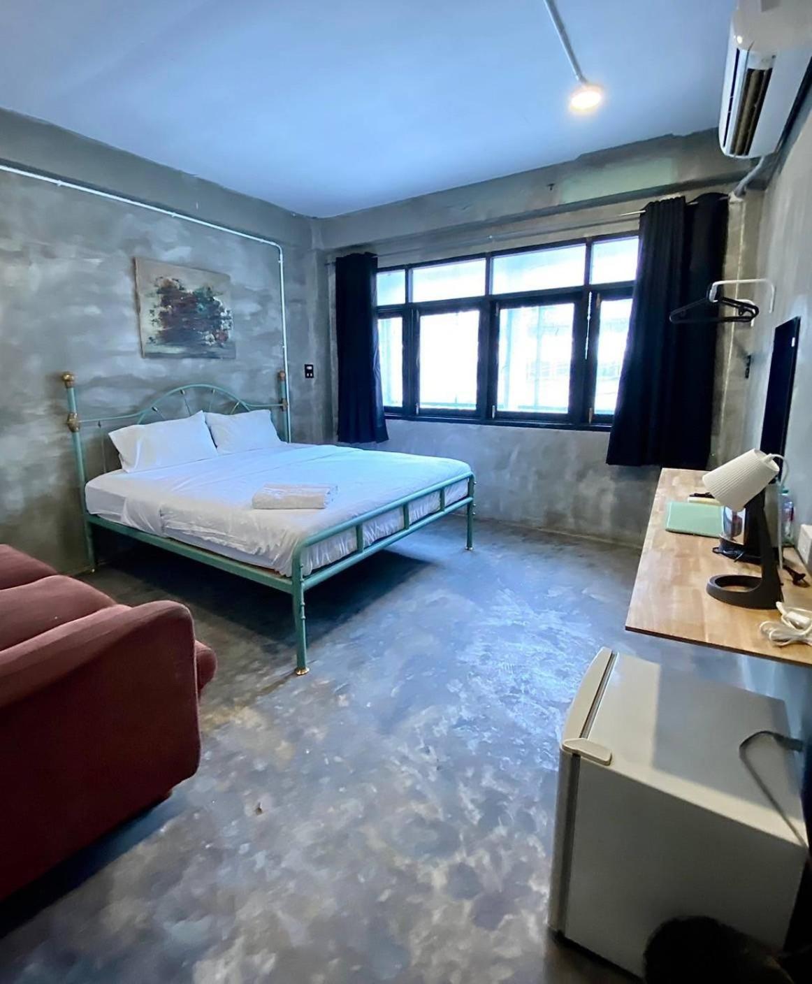 Aparthotel Go Bts Ari *