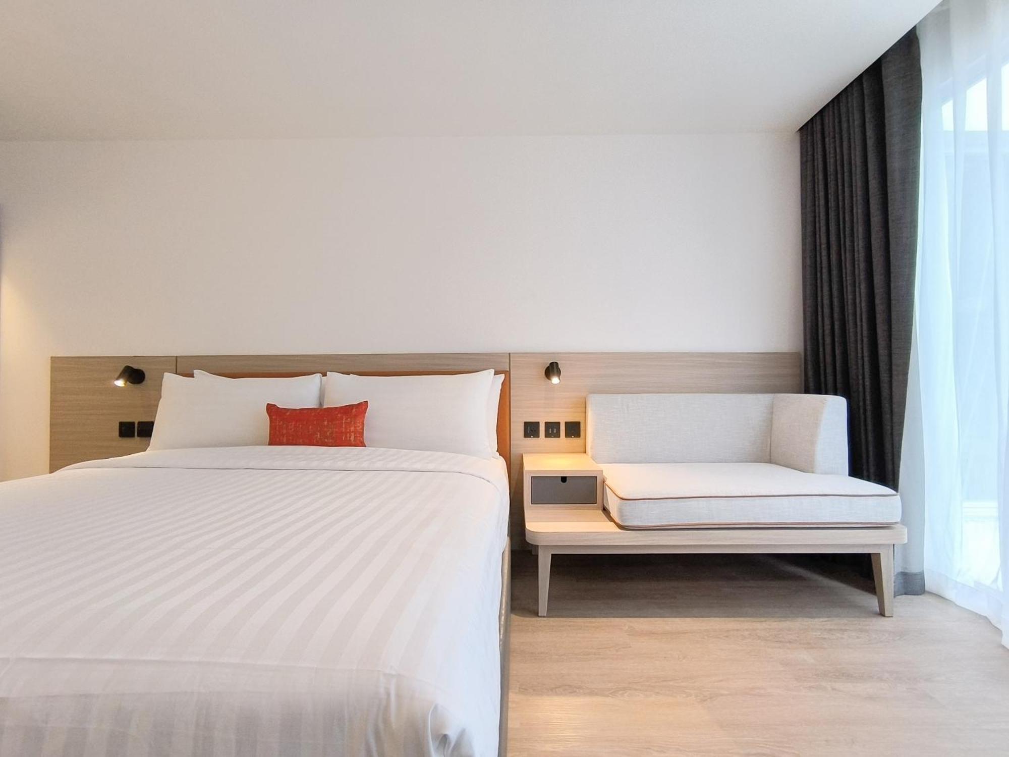Citichic Sukhumvit 13 By Compass Hospitality - Newly Renovated