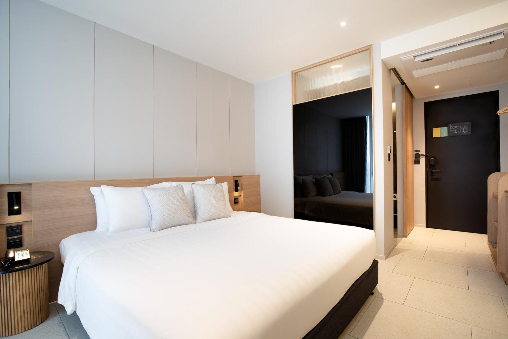 Saan Sathorn 4*