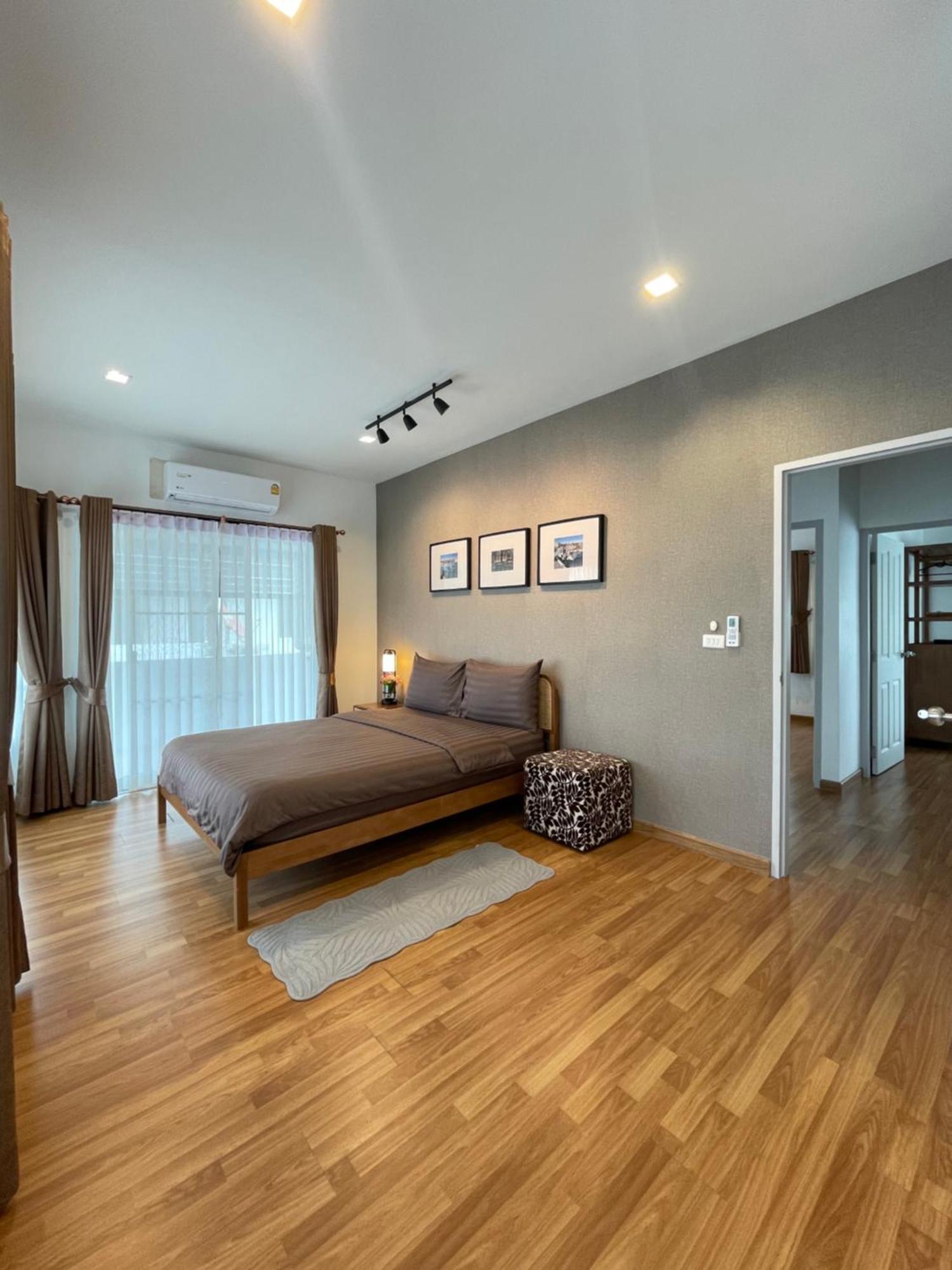 Annahome89/63@latkrabang Villa