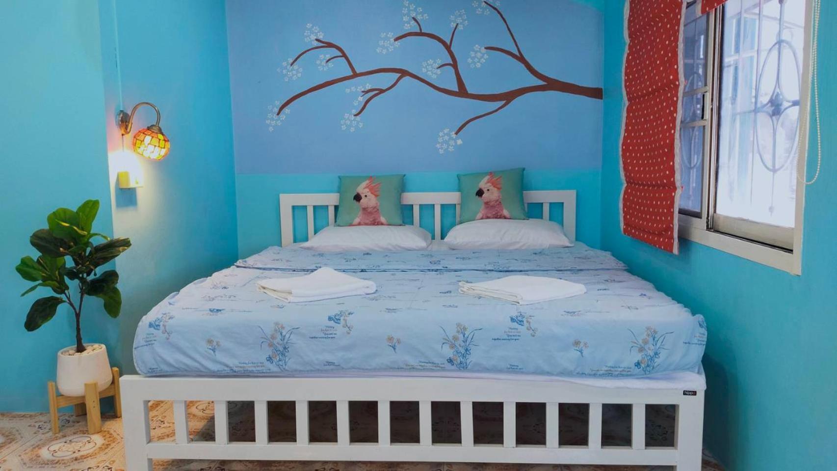 Ruenthip Guest house 3*