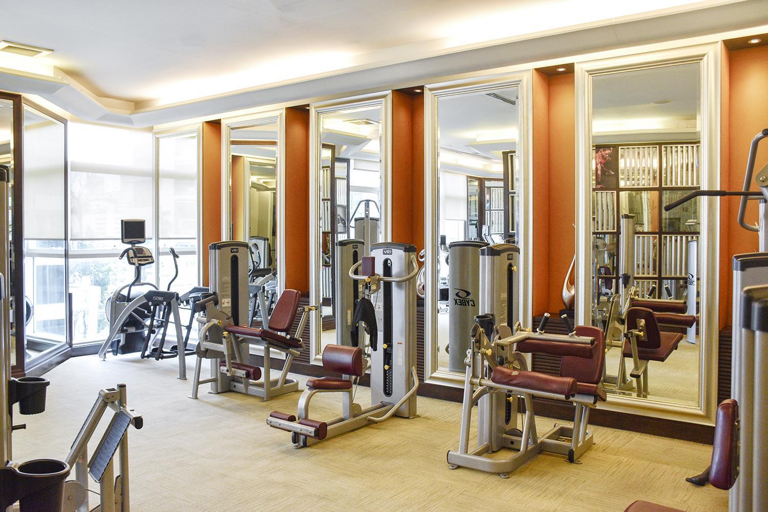 Hilton Grande Asoke 5*