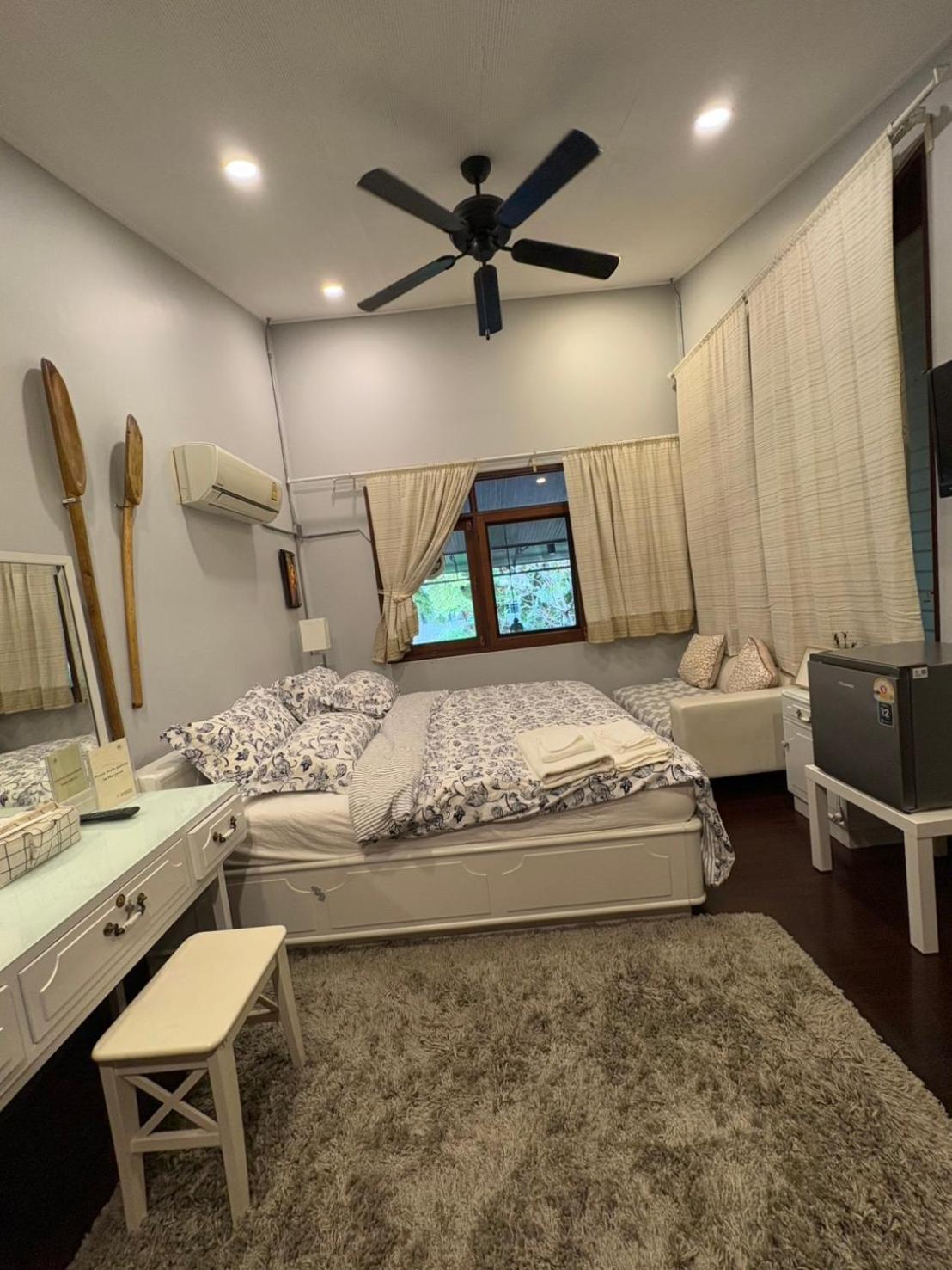 Narra House Sukhumvit58 Bed & Breakfast 3*