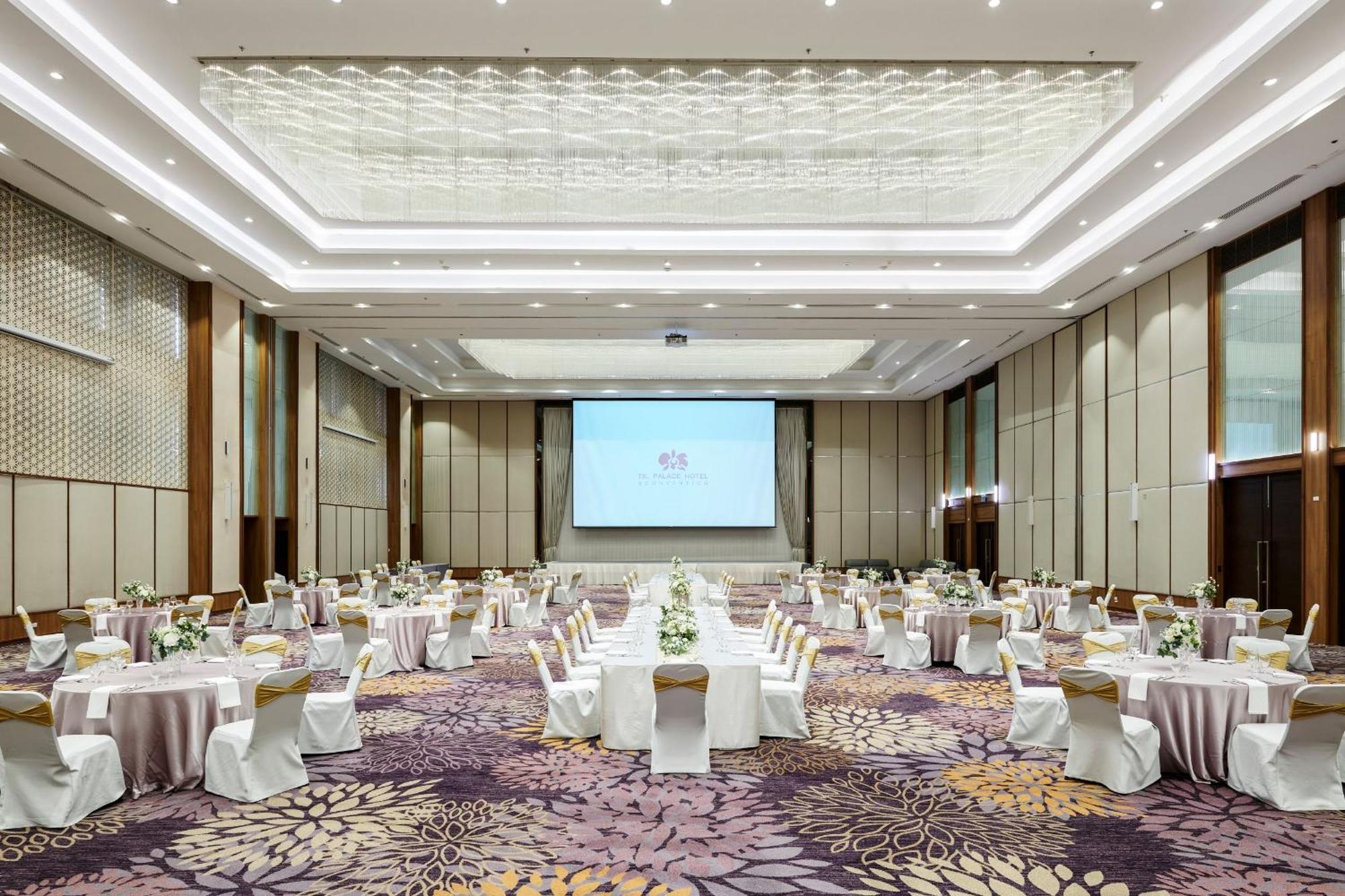 Tk Palace & Convention Hotel Bangkok