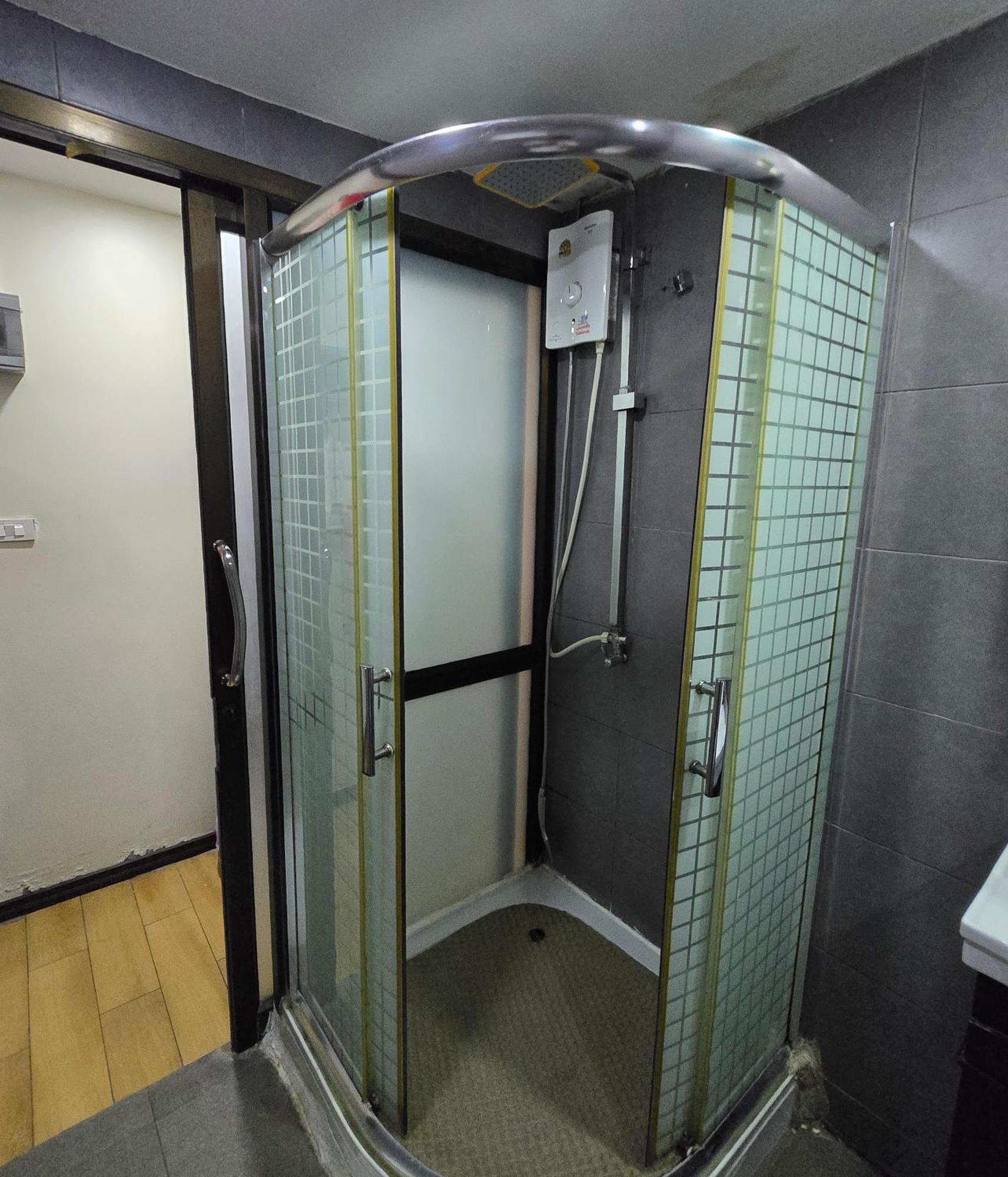 Residency Hotel 3*