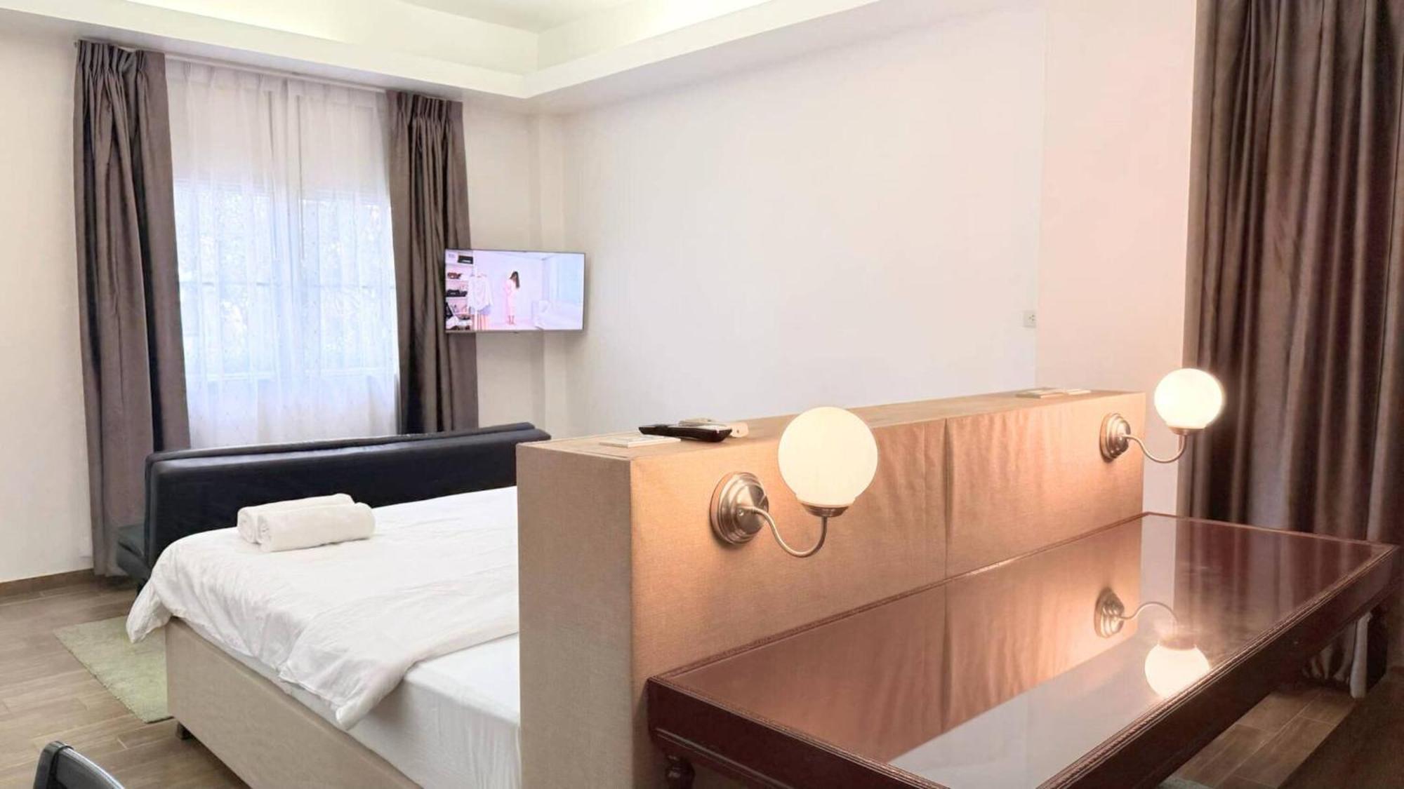 Hotel Issara House