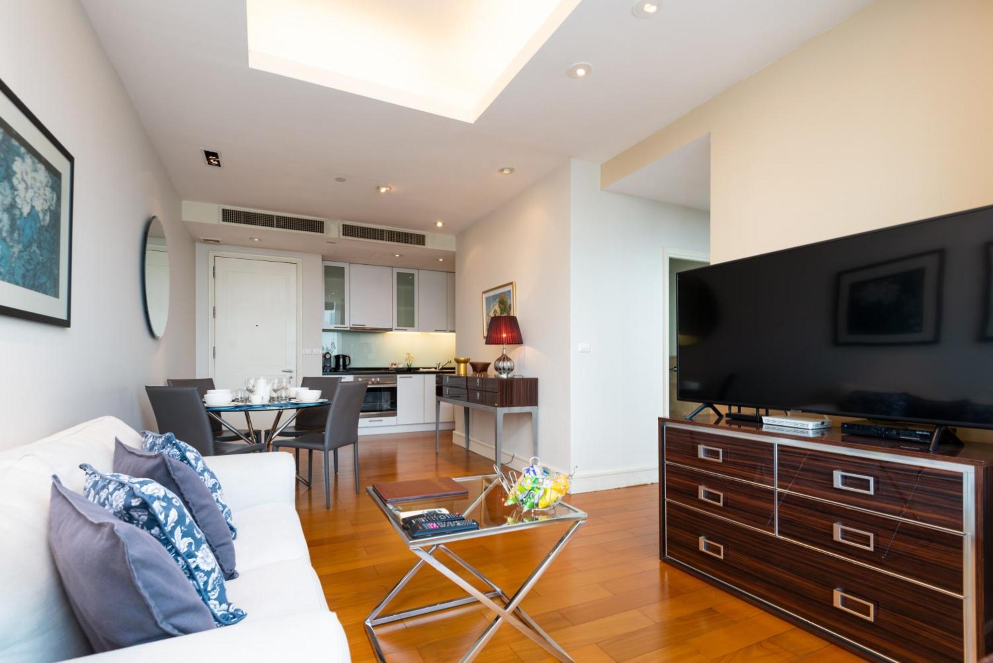 Apartment Skyvillas Residential